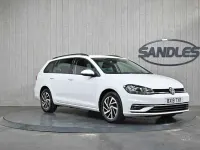 Used VW Golf VII Match 116 HP (85 kW) 2019 White Estate