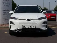 Used Hyundai Kona Premium 150 kW (204 HP) 2020 White SUV