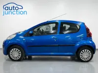 Używany Peugeot 107 Active 68 KM (50 kW) 2012 Niebieski Hatchback