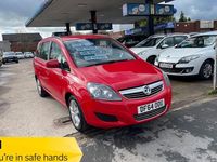 Used Vauxhall Zafira 120 HP (88 kW) 2014 Red MPV