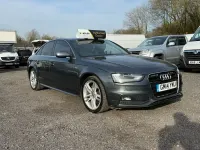 Usado Audi A4 S-Line 150 HP (110 kW) 2014 Cinzento Sedan