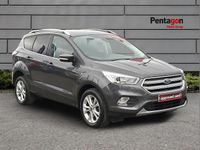 Usado Ford Kuga Titanium 120 CV (88 kW) 2018 Gris SUV