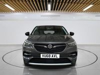 Used Vauxhall Grandland X Sport 130 HP (95 kW) 2018 Grey SUV