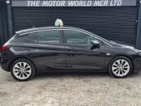 Used Vauxhall Astra Design Edition 123 HP (90 kW) 2016 Black Hatchback