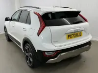 Used Kia Niro 139 HP (102 kW) 2023 White SUV