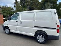 Used Toyota HiAce H1 95 HP (69 kW) 2008 White Van