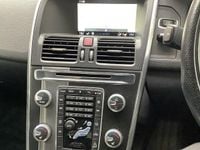 Used Volvo XC60 R-Design 190 HP (139 kW) 2016 Saville grey SUV