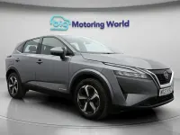 Gebraucht Nissan Qashqai Acenta Premium 190 PS (139 kW) 2023 Grau SUV