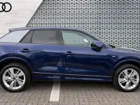 Usado Audi Q2 S-Line 150 CV (110 kW) 2025 Azul SUV