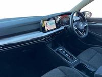 Begagnad VW Golf VIII 110 HK (80 kW) 2022