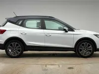 Used Seat Arona SE Technology 94 HP (69 kW) 2022 White SUV