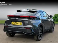 Gebraucht Toyota C-HR 140 PS (102 kW) 2025 Grau SUV