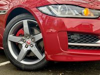 Used Jaguar XE R-Sport 240 HP (176 kW) 2016 Red Sedan