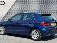 Używany Audi A1 Sport 95 KM (69 kW) 2023 Niebieski SUV