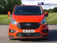 Used Ford Transit Custom Limited 185 HP (136 kW) 2020 Red Van
