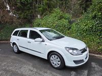 Used Vauxhall Astra 80 HP (58 kW) 2005 White Estate