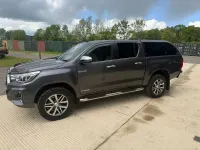 Used Toyota HiLux 150 HP (110 kW) 2019 Grey Pickup