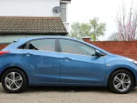 Used Hyundai i30 SE 120 HP (88 kW) 2016 Blue Hatchback
