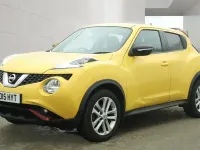 Used Nissan Juke Acenta Premium 115 HP (84 kW) 2015 Yellow SUV