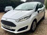 Used Ford Fiesta Zetec 98 HP (72 kW) 2016 White Hatchback