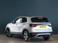 Usado VW T-Cross Black Edition 110 CV (80 kW) 2024 Plateado SUV