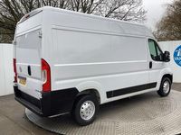 Used Vauxhall Movano 140 HP (102 kW) 2022 White MPV