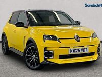 Used Renault R5 Iconic 110 kW (150 HP) 2025 Yellow/black Hatchback