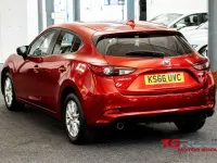 Used Mazda 3 165 HP (121 kW) 2016 Red Hatchback