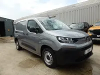 New Citroën Berlingo 100 HP (73 kW) 2026 Cumulus grey MPV