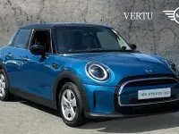 Used Mini Cooper Classic 136 HP (100 kW) 2022 Blue Hatchback