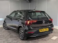 Second-hand VW Polo Life 95 CP (69 kW) 2024 Negru Hatchback