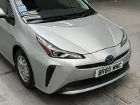 Used Toyota Prius 122 HP (89 kW) 2022 Silver Hatchback