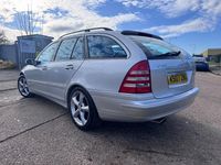 Used Mercedes C180 Avantgarde 143 HP (105 kW) 2007 Silver Estate