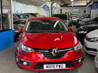 Used Renault Mégane IV Iconic 140 HP (102 kW) 2019 Red Hatchback
