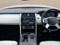 Used Land Rover Discovery SE Dynamic 300 HP (220 kW) 2023 Silver SUV