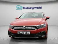 Begagnad VW Passat Advance 218 HK (160 kW) 2022 Röd Kombi
