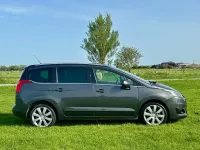 Used Peugeot 5008 Allure 2017 Grey MPV