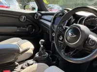 Używany Mini Cooper Hatch 136 KM (100 kW) 2017 Hatchback