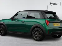 Used Mini Cooper Hatch 113 kW (154 HP) 2025 Green Hatchback