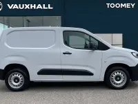 Used Vauxhall Combo S 102 HP (75 kW) 2024 White MPV