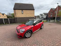 Używany Mini Cooper D 150 KM (110 kW) 2017 Czerwony Hatchback
