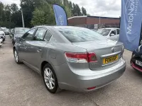 Used Toyota Avensis 147 HP (108 kW) 2011 Grey Sedan