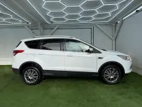 Second-hand Ford Kuga Titanium 163 CP (119 kW) 2014 Alb SUV