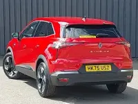 Begagnad Renault Symbioz Techno 140 HK (102 kW) 2025 Röd SUV