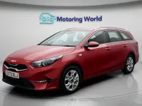 Used Kia Ceed 2023 Red Hatchback