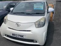 Used Toyota iQ 98 HP (72 kW) 2012 White Hatchback