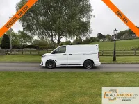 Used Ford Transit Custom 170 HP (125 kW) 2024 White Van