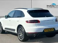 Used Porsche Macan 252 HP (185 kW) 2018 White SUV