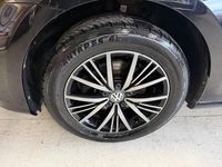 Used VW Golf VII SE 125 HP (91 kW) 2017 Black Hatchback