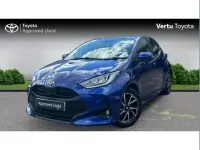 Used Toyota Yaris Hybrid Design 113 HP (83 kW) 2022 Blue Hatchback